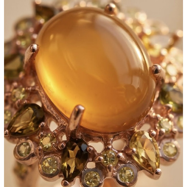 Wonderland Natural 27.4 carat Hessonite Garnet .925 Sterling Silver dipped in 18K ROSE GOLD handmade Large Statement Ring size 8 - Close-up of Hessonite Garnet ring with detailed gemstone setting.