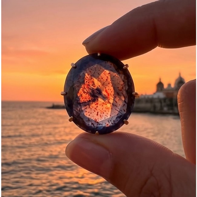 Born to Glam 14.2 carat natural Sapphire 18K Gold over .925 Sterling Silver Perfectly handcrafted Ring s. 8 - Close-up of Born to Glam 14.2 carat Sapphire against a sunset.