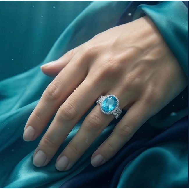 WONDERLAND 14.5 carat Paraiba Tourmaline .925 Sterling Silver Handcrafted Ring size 7 3/4 - Hand wearing WONDERLAND 14.5 carat Paraiba Tourmaline ring.