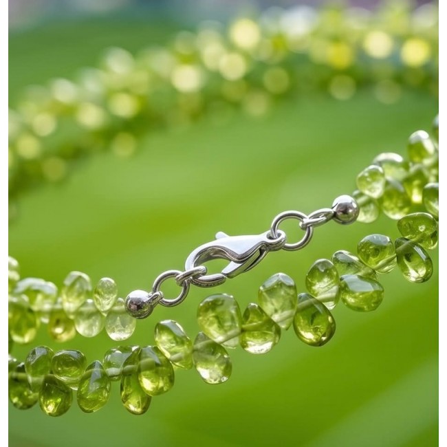 Melissa - Great Masterpiece 33.2 carat genuine Peridot .925 Sterling Silver handmade Statement necklace - Clasp detail of Melissa 33.2 carat genuine Peridot necklace