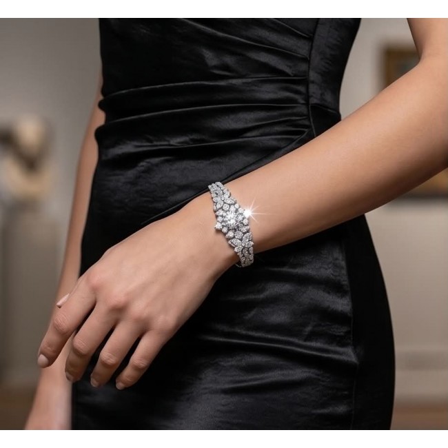 Veronica - Precious 20.7 carta White Topaz rhodium over .925 Sterling Silver .925 Sterling Silver Statement bracelet - Worn on hand, Veronica bracelet, 20.7 ct white topaz, rhodium over .925