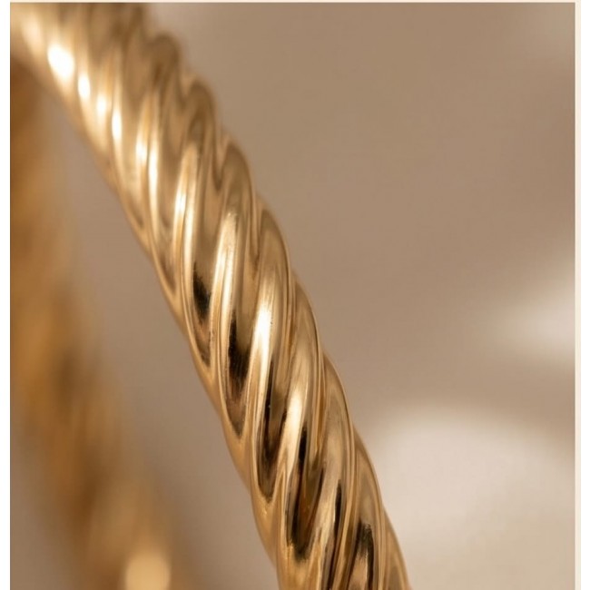 Allure Golden tone handcrafted Stylish midium size Hoop earrings - photo 2