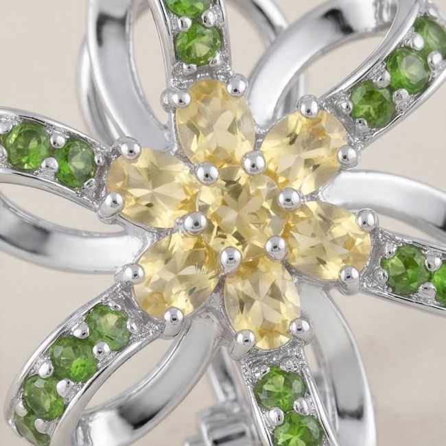 Wise Bliss Authentic 8.5 carat Chrome Diopside rhodium over .925 Sterling Silver handmade earrings - Stone close-up of Wise Bliss 8.5 carat Chrome Diopside jewelry.