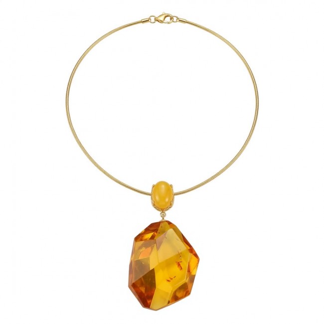 Wonderful Perfection real faceted Elegant Genuine Golden Baltic Amber 22K Gold over .925 Silver handcrafted Necklace - Golden necklace with large faceted pendant, front view.