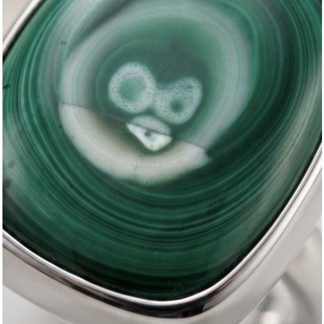 Green River 33.2 CARAT genuine Malachite from Utah .925 Sterling Silver handcrafted ring size 8 adjustable - Stone close-up of Green River 33.2 carat Malachite ring in .925 sterling silver