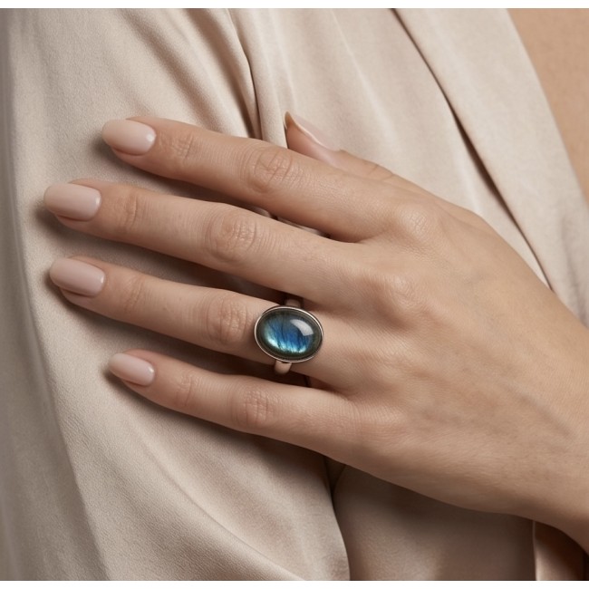 Magic Night Natural Labradorite .925 Sterling Silver handcrafted Large ring size 8 adjustable - Magic Night Labradorite ring in sterling silver, worn on hand