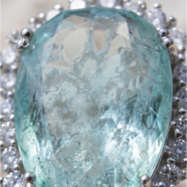 Angelina 14.9 carat authentic Aquamarine .925 Sterling Silver Handcrafted Ring size 7 - Close-up of Angelina 14.9 carat aquamarine on .925 sterling silver setting.