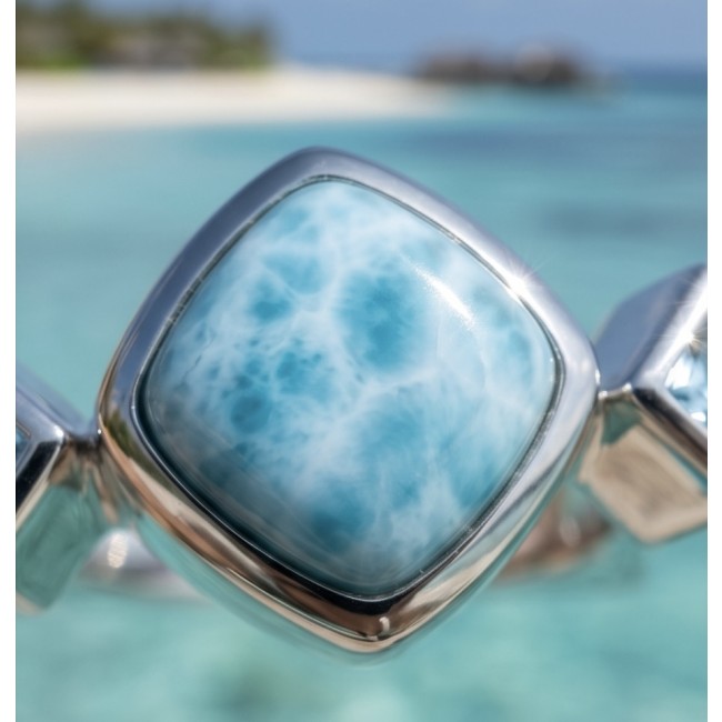 Caribbean Beauty 4.5 carat Genuine Blue Larimar .925 Sterling Silver handmade ring size 8 1/4 - Stone close-up of Caribbean Beauty Blue Larimar in silver setting.