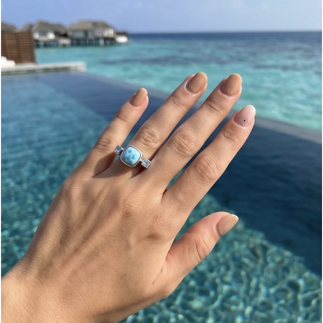 Caribbean Beauty 4.5 carat Genuine Blue Larimar .925 Sterling Silver handmade ring size 8 1/4 - Hand wearing Caribbean Beauty 4.5ct Blue Larimar ring by the ocean