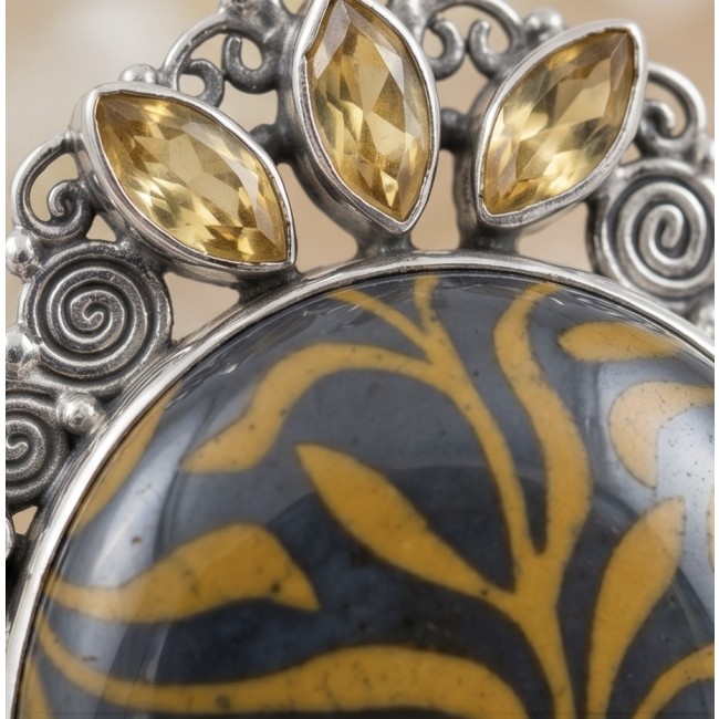Exotic Beauty Silver Hematite Citrine .925 Sterling Silver handmade Pendant - Stone close-up of Exotic Beauty silver hematite citrine pendant