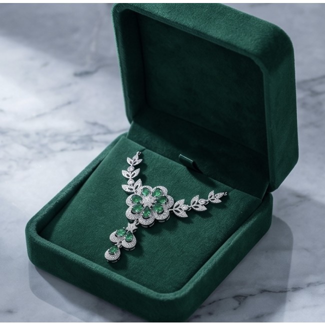Giovanna - Authentic 10.9 carat Colombian Emerlad .925 Sterling Silver handcrafted Statement necklace - Emerald necklace in green velvet box, top-down view