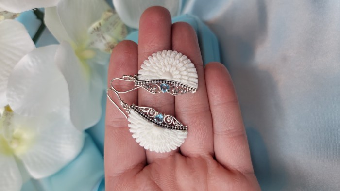 Bli made carved ox's Bone Swiss .925 Sterling Silver handcrafted earrings - photo 1