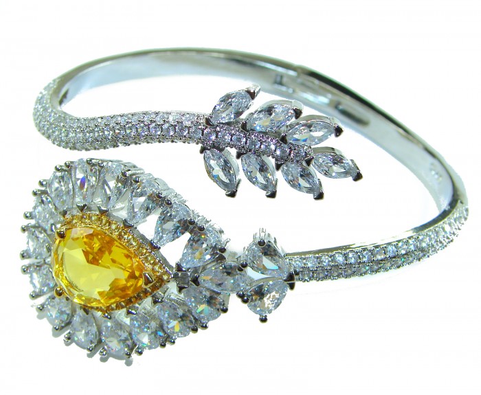 Dolce Vita - Precious Natural 18.5 carat yellow Sapphire .925 Sterling Silver handcrafted LARGE bracelet - Elegant yellow sapphire bracelet with diamond accents, side view.