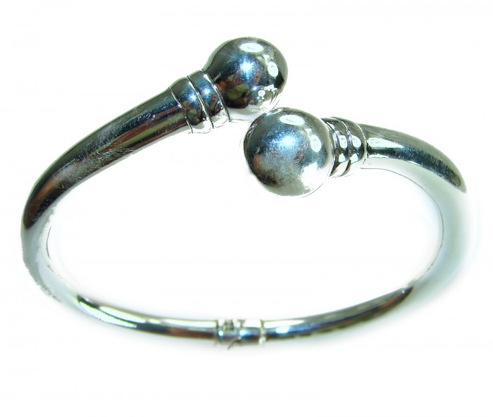 Italy made Bracelet in best quality highly polished .925 Sterling Silver - Silver bracelet side view, Italy made, highly polished .925 St.