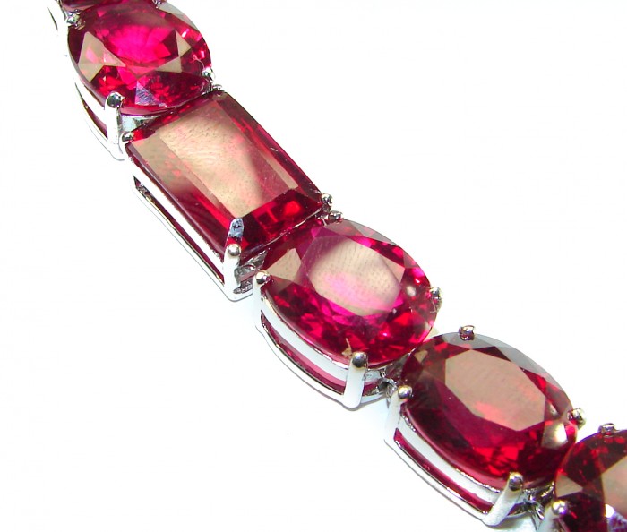 Passion - Magnificent 247.4 carat Red Ruby .925 Sterling Silver handcrafted Heavy Bracelet - Stone close-up of Passion 247.4 carat red ruby bracelet in sterling silver