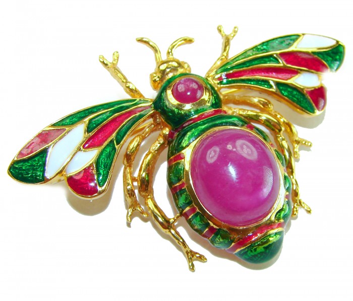 Precious Red Bee genuine 10.2 carat Star Ruby Enamel 18K Gold over .925 Sterling Silver handmade Pendant - Brooch - Bee brooch with 10.2 ct star ruby, enamel, 18K gold, top view.
