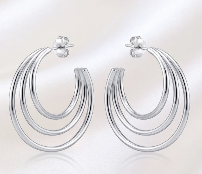 Free Spirit bohemian Style .925 Sterling Silver handmade Bali made Oversized Earrings - Front view of Free Spirit bohemian sterling silver earrings