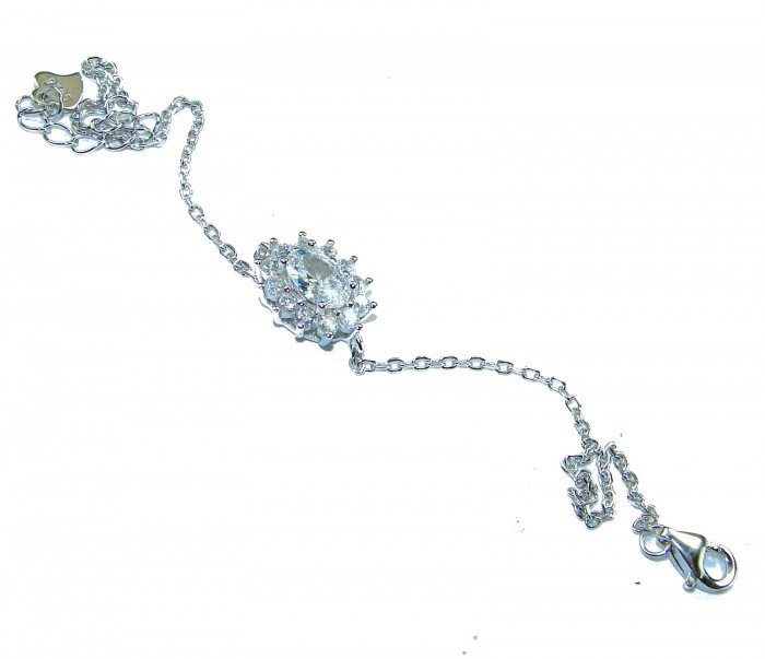 Beauty of Nature - natural 4.5 carat Emerald .925 Sterling Silver handmade Statement Bracelet - Bracelet with emerald centerpiece and sterling silver chain, top view