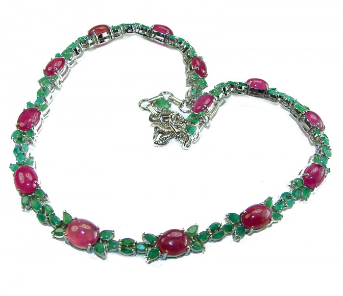 Luxurious natural 202.5 carat Ruby Emerald .925 Sterling Silver handmade Statement necklace - Necklace with rubies and emeralds, top view showing gemstones.