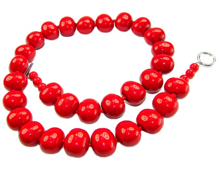ESTANCIA Sublime natural Red Fossilized Coral Sterling Silver handmade Necklace - Red coral necklace with sterling silver clasp, overhead view