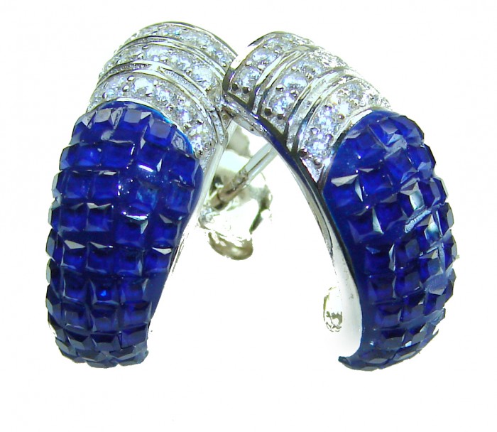 Blue Royalty 7.2 carat Sapphire .925 Sterling Silver .925 Sterling Silver Statement earrings - Blue sapphire and silver earrings, close-up on stones and setting.