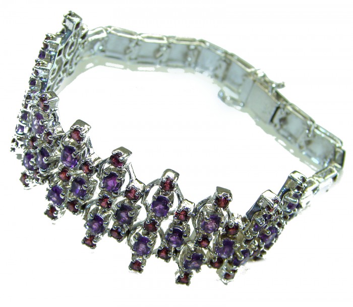 Great Masterpiece 103.5 carat genuine authentic Amethyst .925 Sterling Silver handmade Statement Bracelet - Side view of Great Masterpiece 103.5 carat amethyst bracelet.