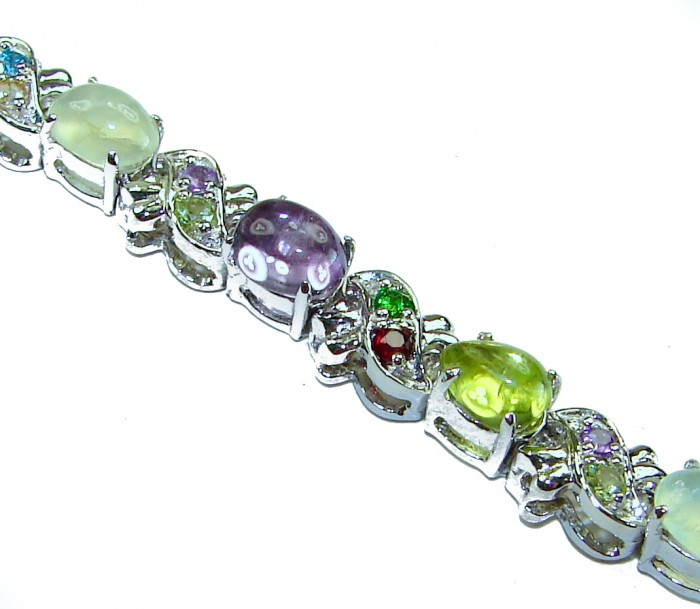 Perfect Fusion Natural Gemstones 39.5 carat Multigems .925 Sterling Silver handcrafted Statement Bracelet - Stone close-up of Perfect Fusion Multigems bracelet, 39.5 carat .925 silver