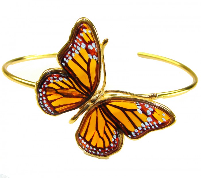 Golden Butterfly Genuine carved Baltic Amber .925 Sterling Silver dipped in 18K Gold handamde Bracelet - Golden butterfly bracelet with amber wings, side view.