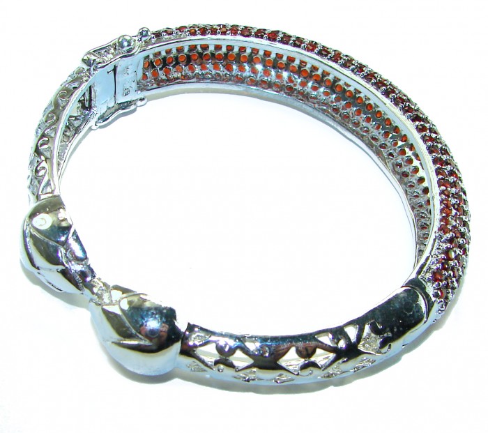 Dolce Vita - Precious Natural 42.5 carat Mozambique Garnet rhodium over .925 Sterling Silver handcrafted bracelet - Silver bracelet with garnet stones, side view highlighting details