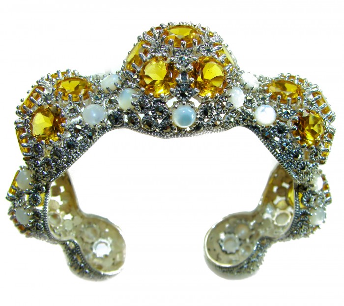 Dolce Vita - Precious Natural 66.5 carat Citrine .925 Sterling Silver handcrafted LARGE bracelet - Front view of ornate bracelet with citrine and silver detailing.