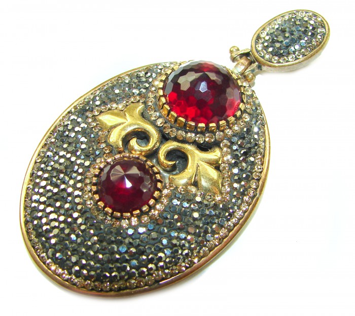 Victorian Style authentic Ruby .925 Sterling Silver handmade Pendant - Victorian style ruby pendant, top view showing intricate details