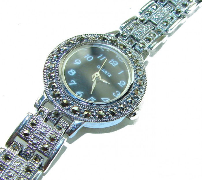 Precious 59.8 carat MARCASITE .925 Sterling Silver handmade Bracelet - Watch - Close-up of marcasite watch with sterling silver bracelet.