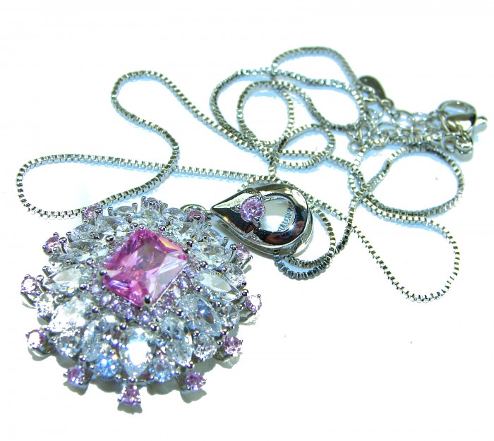 SPECTACULAR- Outstanding quality - 27.5 carat Pink Topaz .925 Sterling Silver handcrafted Statement necklace - Close-up of a 27.5 carat pink topaz pendant necklace on chain.