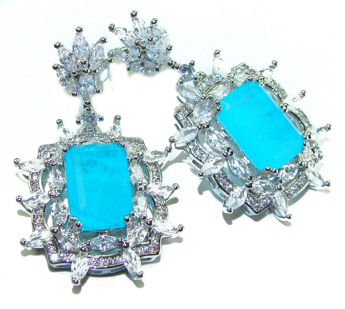 Royalty baquete cut 12.2 carat Paraiba Tourmaline .925 Sterling Silver entirely handmade earrings - Close-up of .925 St. Royalty baguette cut Paraiba Tourmaline earrings