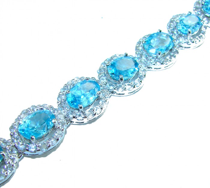 Spectacular 48.5 carat authentic Swiss Blue Topaz .925 Sterling Silver handmade Bracelet - Close-up of Swiss Blue Topaz bracelet with sterling silver setting