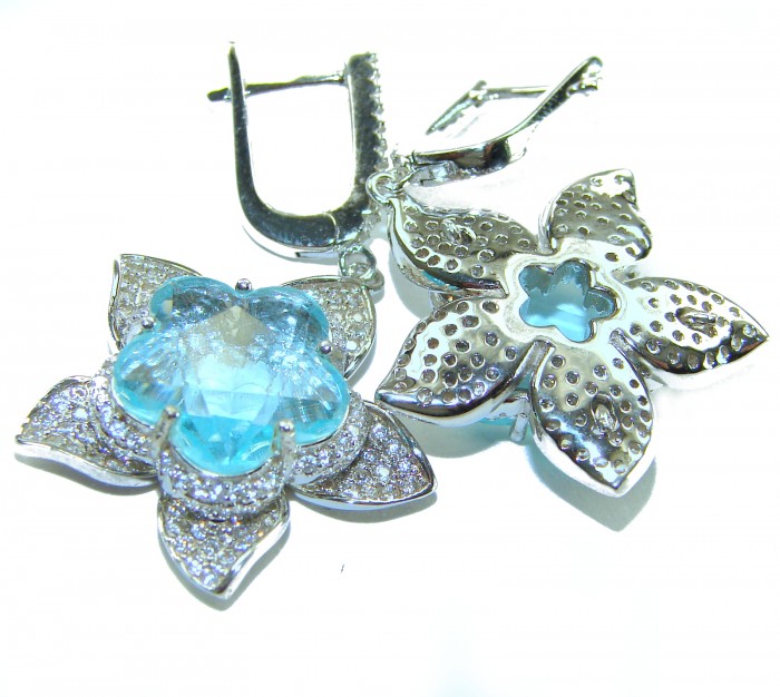 Splendid 10.5 carat Aquamarine .925 Sterling Silver Handcrafted Earrings - Close-up of aquamarine flower earrings with sterling silver detail