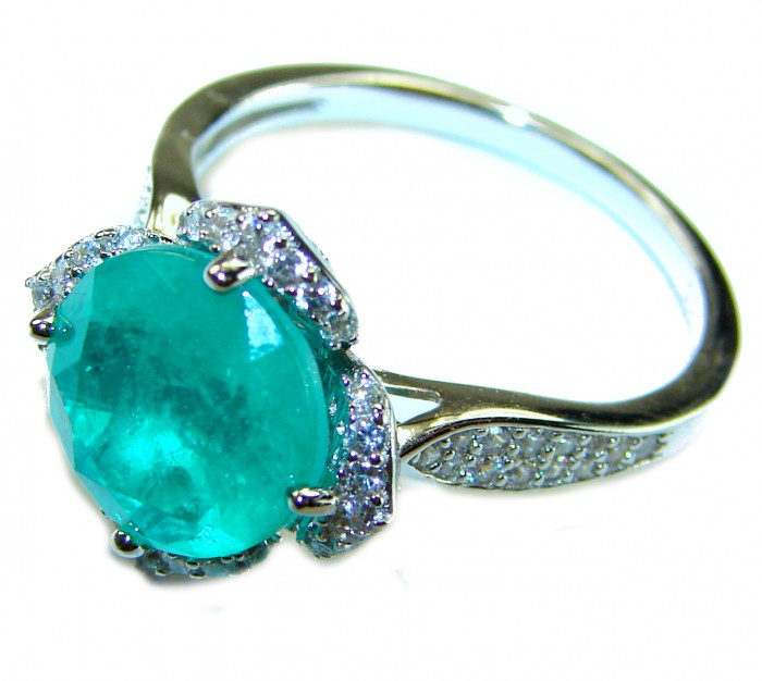 4.4 carat natural Colombian Emerald .925 Sterling Silver handmade Statement Ring size 8 1/4 - Close-up of 4.4 carat Colombian emerald ring in .925 sterling silver.