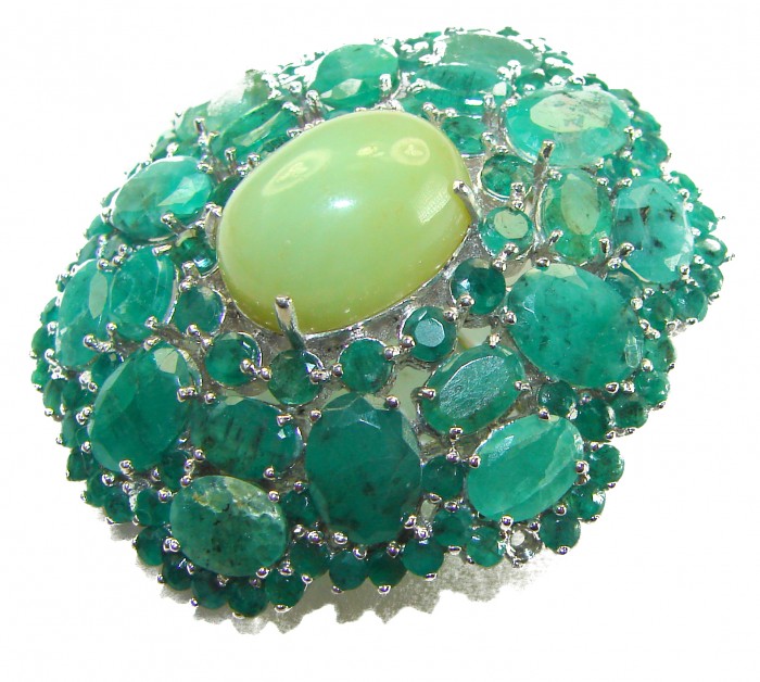 Vintage design 48.8 carat Vintage style Brazilian Green Tourmaline Colombian Emerald .925 Sterling Silver handmade Pendant - Brooch - Close-up of vintage design Brazilian green tou ring with multiple stones.