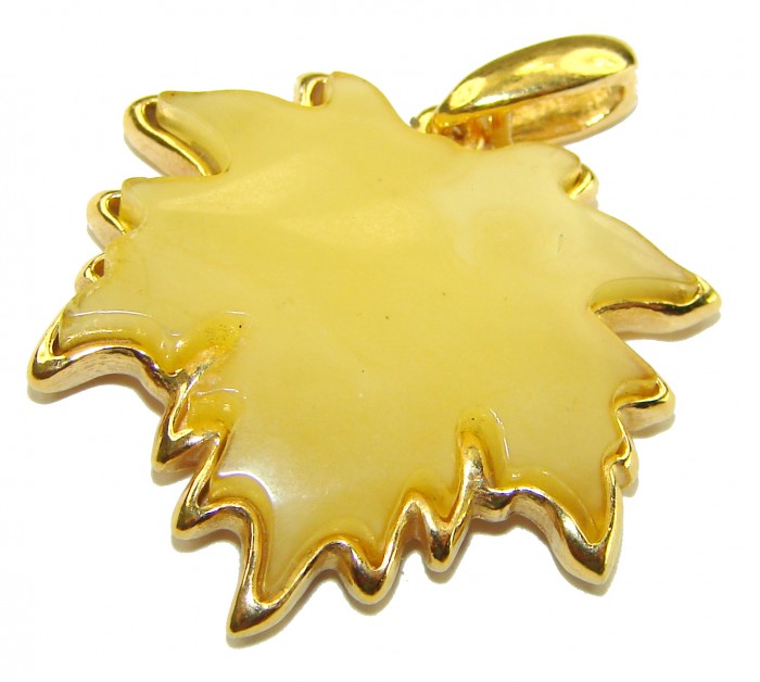 Golden Leaf Buttescotch Baltic Amber .925 Sterling Silver dipped in 18K Gold handmade pendant - Golden leaf pendant, top view, with butterscotch Baltic amber.