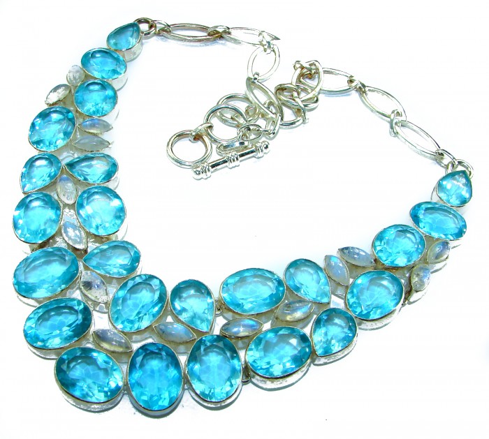 Blue Extravaganza 235.5 carat authentic Swiss Blue Topaz .925 Sterling Silver handcrafted necklace - Blue Extravaganza necklace close-up with Swiss Blue Topaz stones.