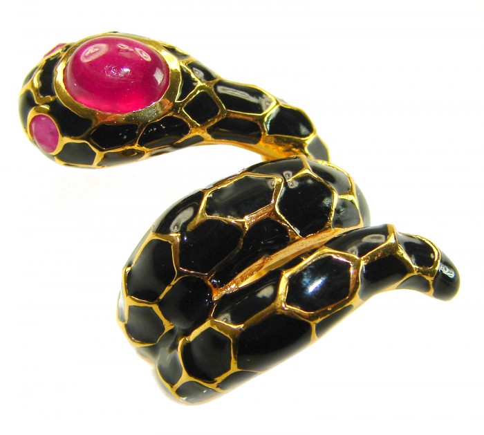 Red Snake Ruby black Enamel 18K Gold over .925 Sterling Silver Huge handcrafted Ring s. 7 - Close-up of red ruby snake ring in black enamel and gold detailing.