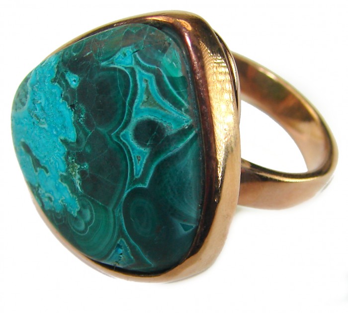 Authentic Parrot's Wing Chrysocolla 18K Gold over .925 Sterling Silver handcrafted ring size 8 adjustable - Stone close-up of Parrot's Wing Chrysocolla ring in 18K gold.
