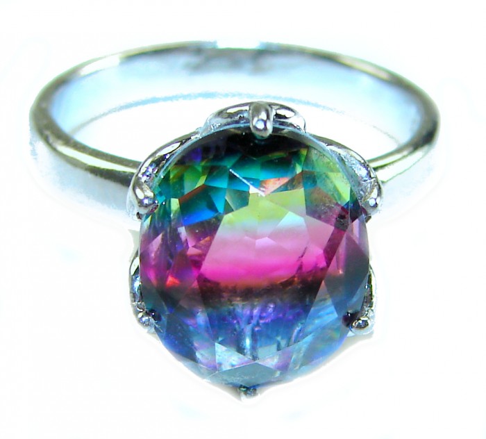 8.8 carat Brazilian Tourmaline .925 Sterling Silver Perfectly handcrafted Ring s. 7 - Close-up of 8.8 carat Brazilian Tourmaline ring in .925 Sterling Silver.