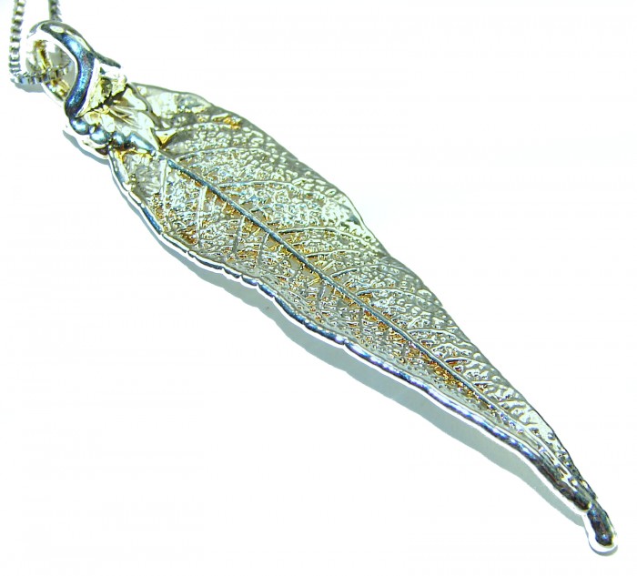 English Oak Leaf - Real Leaf dipped in .925 Sterling Silver handmade handcrafted Necklace - Side view of English Oak Leaf pendant dipped in sterling silver.