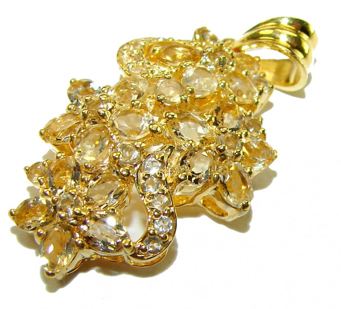 11.5 carat Citrine 18K Gold over .925 Sterling Silver Handcrafted pendant - Gold Citrine pendant close-up, 18K gold over sterling silver.