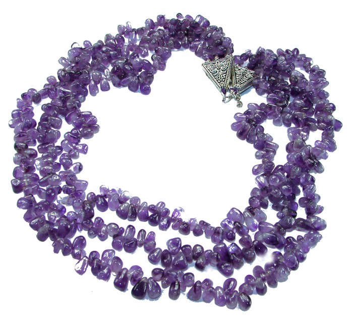 Oriental Beauty 178.2 carat Amethyst .925 Sterling Silver handcrafted Necklace - Amethyst necklace with detailed silver clasp, top view.