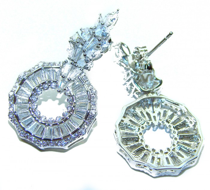 Art Deco - Luxurious natural 12.5 carat White Topaz .925 Sterling Silver Perfectly handcrafted Earrings - Close-up of luxurious Art Deco earrings with White Topaz stones
