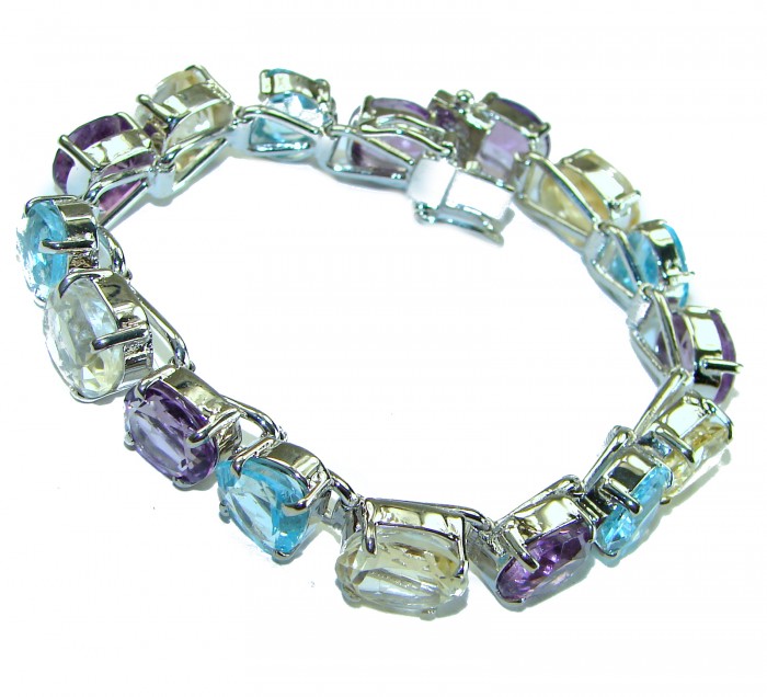 Captivating allure of this gemstone - Natural 138.5 carat Multigems .925 Sterling Silver handcrafted Statement Bracelet - photo 3