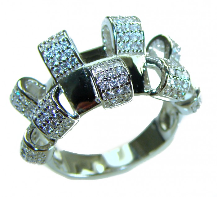 Extravaganza 9.8 carat White Topaz .925 Sterling Silver brilliantly handcrafted ring s. 6 3/4 - Side view of Extravaganza 9.8 carat White Topaz Sterling Silver ring