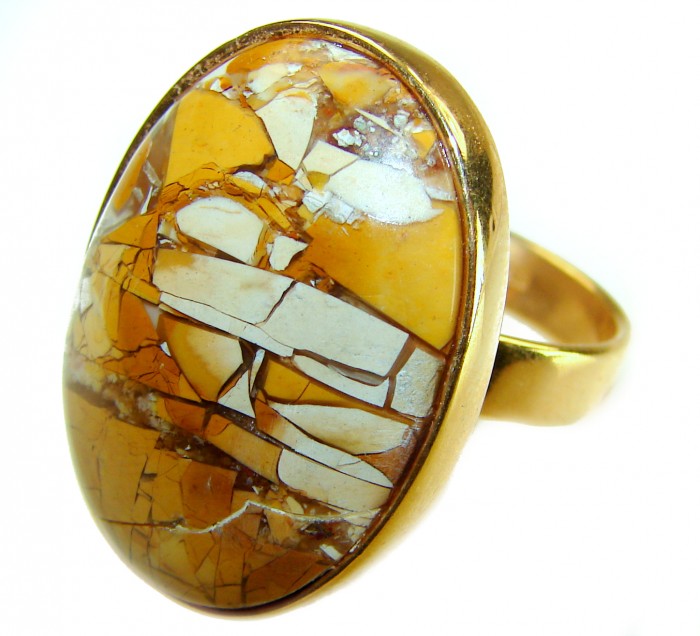 Flawless Australian Bracciated Mookaite .925 Sterling Silver Ring size 8 adjustable - Close-up of an Australian Bracciated Mookaite ring in sterling silver